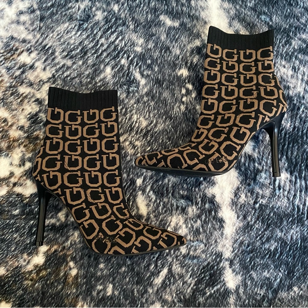 Guess Black and Brown Ankle Booties